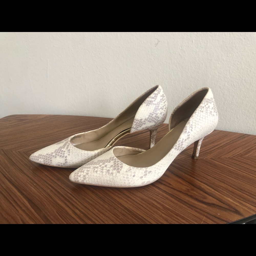 ANN TAYLOR Beige Pointy High Heels